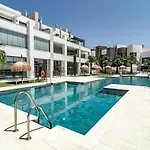Cah - Large Terrace Indoor Pool And Gym Apartamento