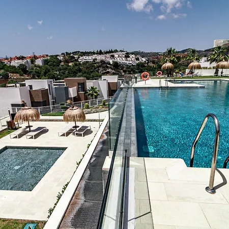 Cah - Large Terrace Indoor Pool And Gym