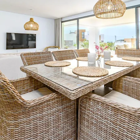 Apartman Cah - Large Terrace Indoor Pool And Gym *