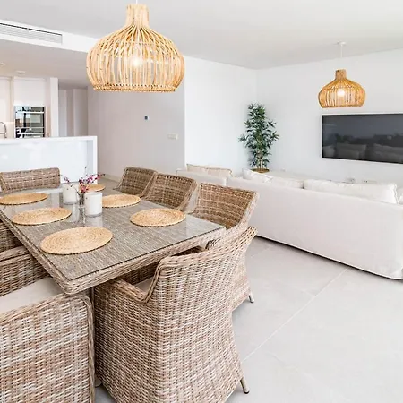 Cah - Large Terrace Indoor Pool And Gym Apartment Marbella