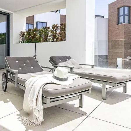 Cah - Large Terrace, Indoor Pool And Gym *