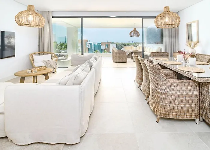 Apartament Cah - Large Terrace Indoor Pool And Gym Marbella