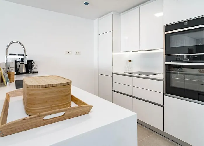 Apartmán Cah - Large Terrace Indoor Pool And Gym *