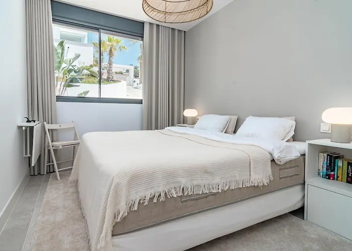 Cah - Large Terrace Indoor Pool And Gym * Marbella