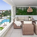 Cah - Large Terrace Indoor Pool And Gym Apartamento *