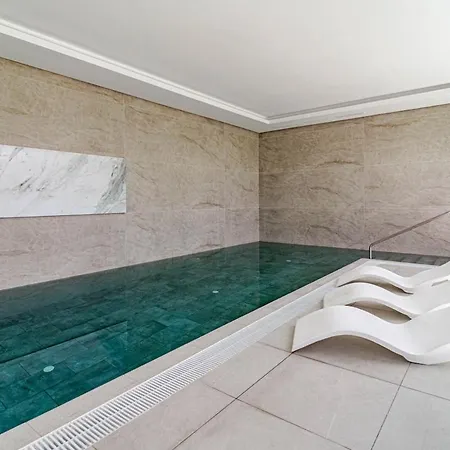 Cah - Large Terrace Indoor Pool And Gym *