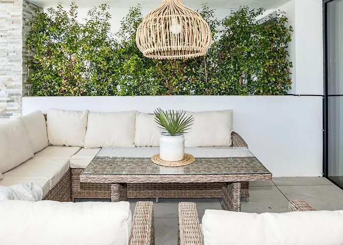 Cah - Large Terrace Indoor Pool And Gym Daire Marbella